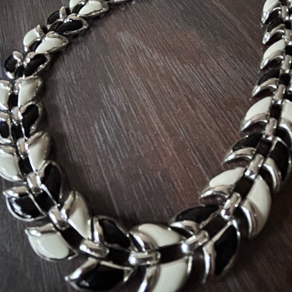 Coro vintage black & white silver choker necklace matching bracelet - Picture 7 of 16